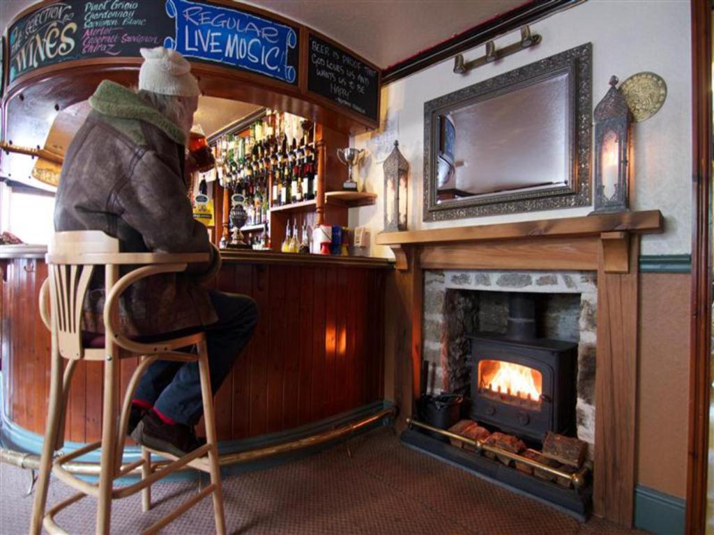 King'S Arms Hotel Lostwithiel Exterior foto